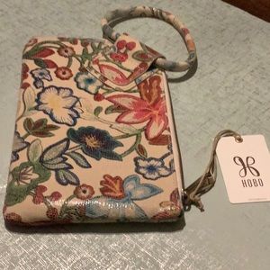NWT New Hobo Sable Wristlet Clutch  FLORAL STITCH PRINT Leather Retired Rare